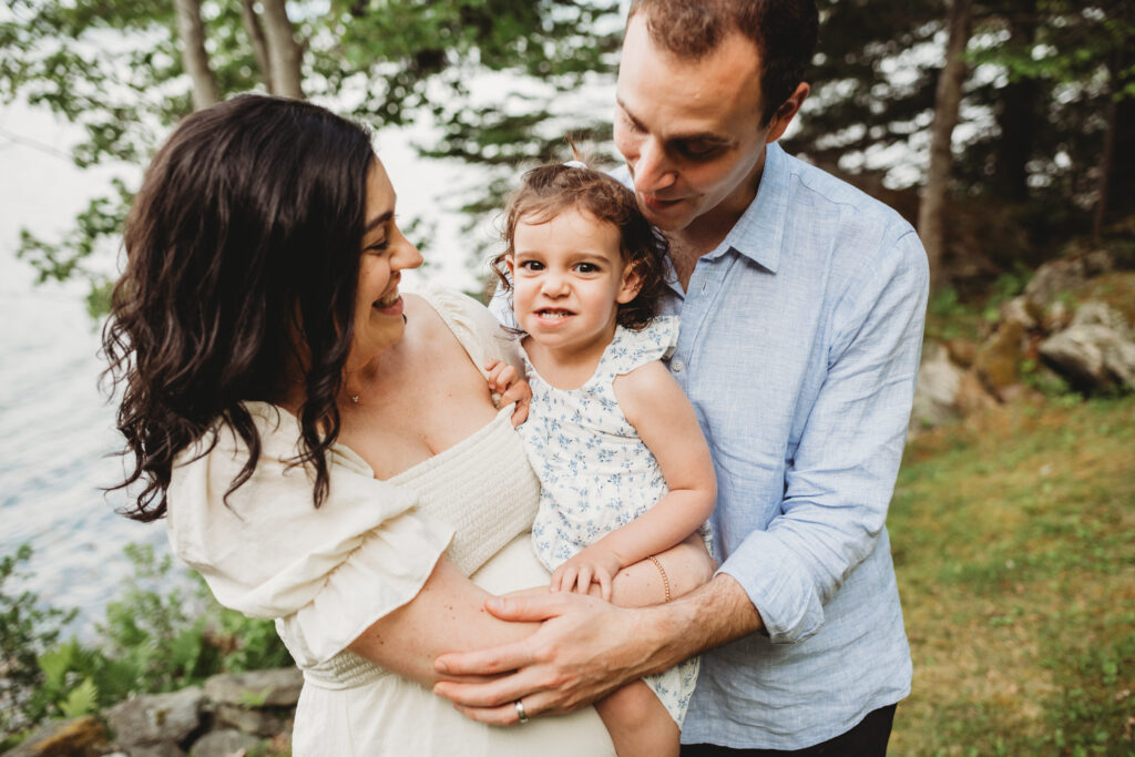 Natural maternity photography in Blue Hill Maine with coastal backdrop